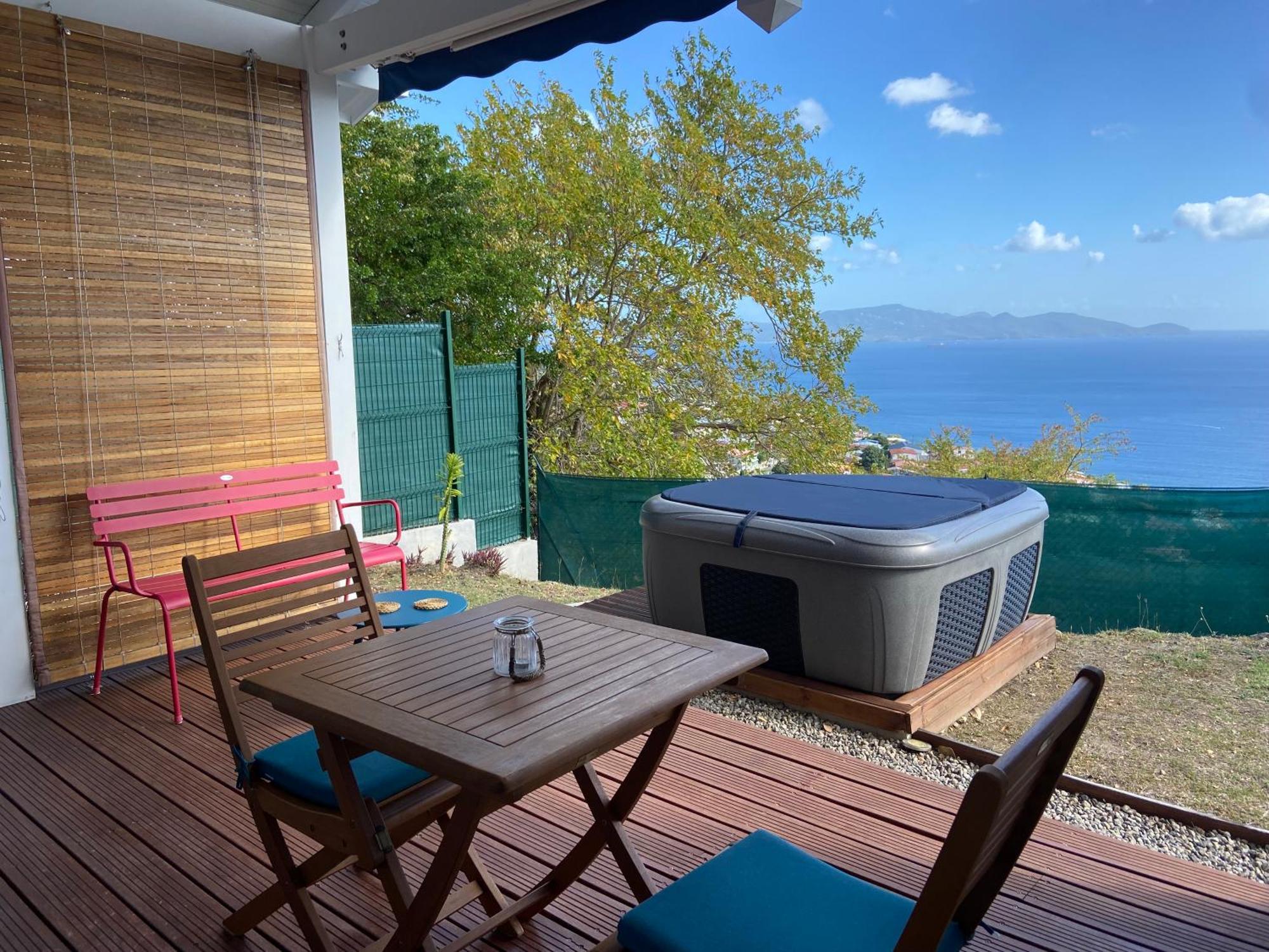 Bungalow Palbea Superieur Avec Spa Et Vue Mer Schoelcher Exteriör bild
